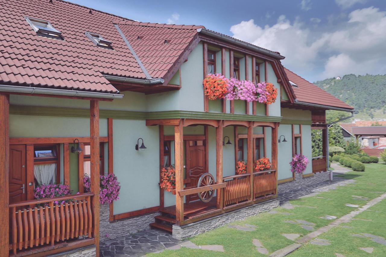 Holiday Resort Švárny Ruzomberok Esterno foto